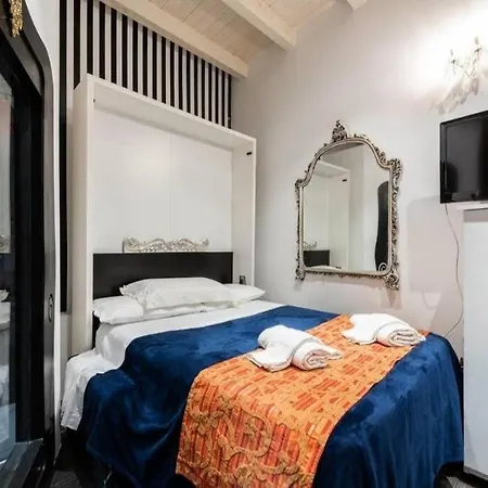 Studio 2 Apartment In The Historic Center * Bari